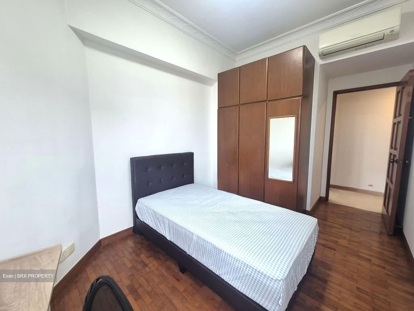 Simsville (D14), Condominium #535336571